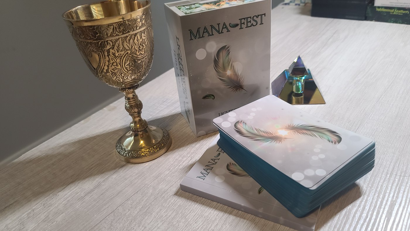Light Weave tarot