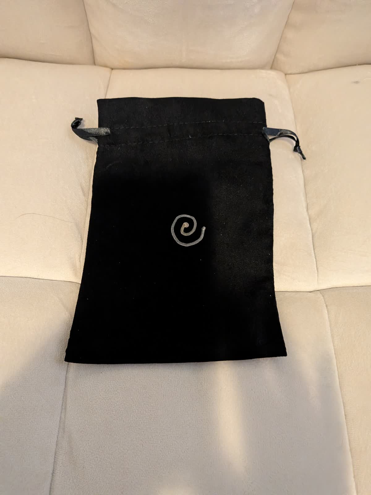 Tarot bag detail